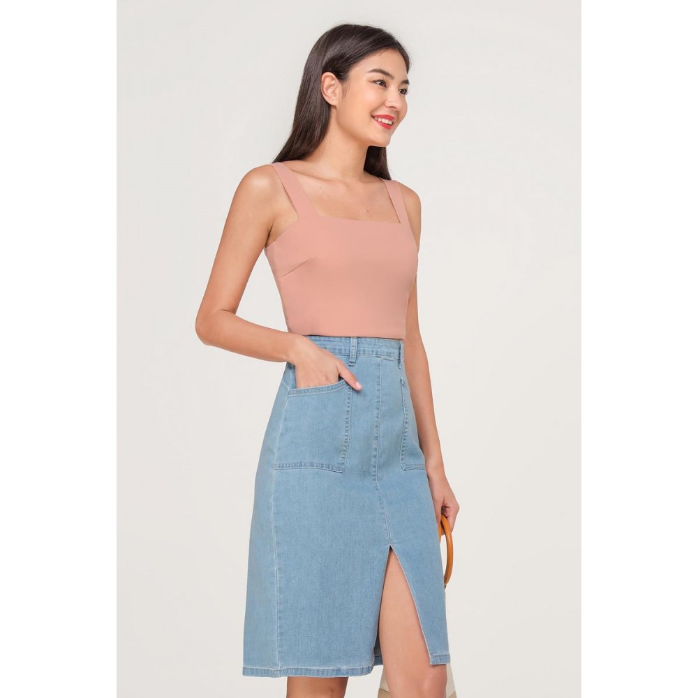 Form Fitted Crop Top